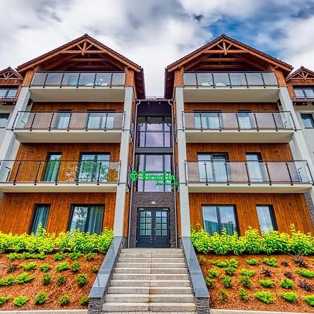 Apartamenty Vip Centrum - Wczasowa 17 By Royal Aparts Świeradów-Zdrój Exterior foto
