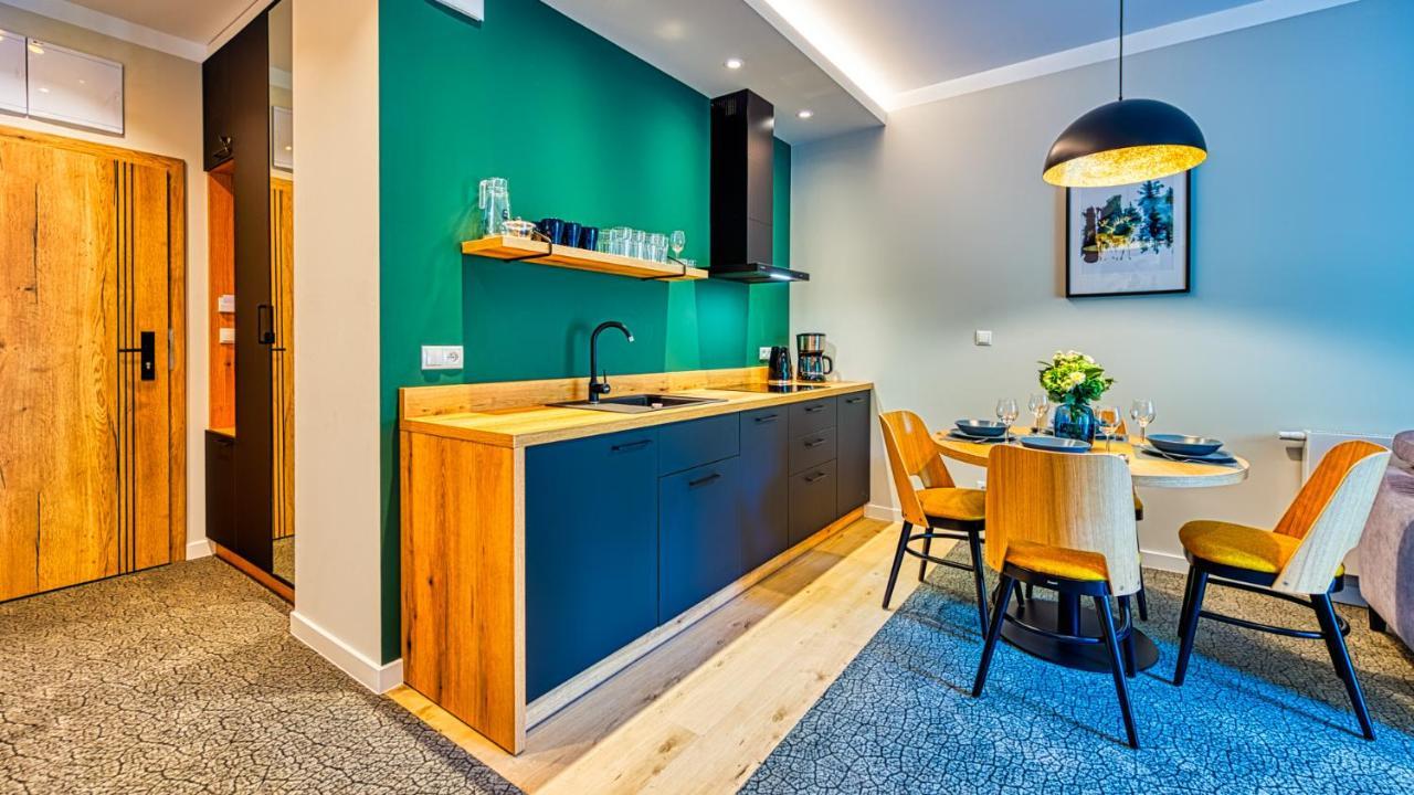 Apartamenty Vip Centrum - Wczasowa 17 By Royal Aparts Świeradów-Zdrój Exterior foto
